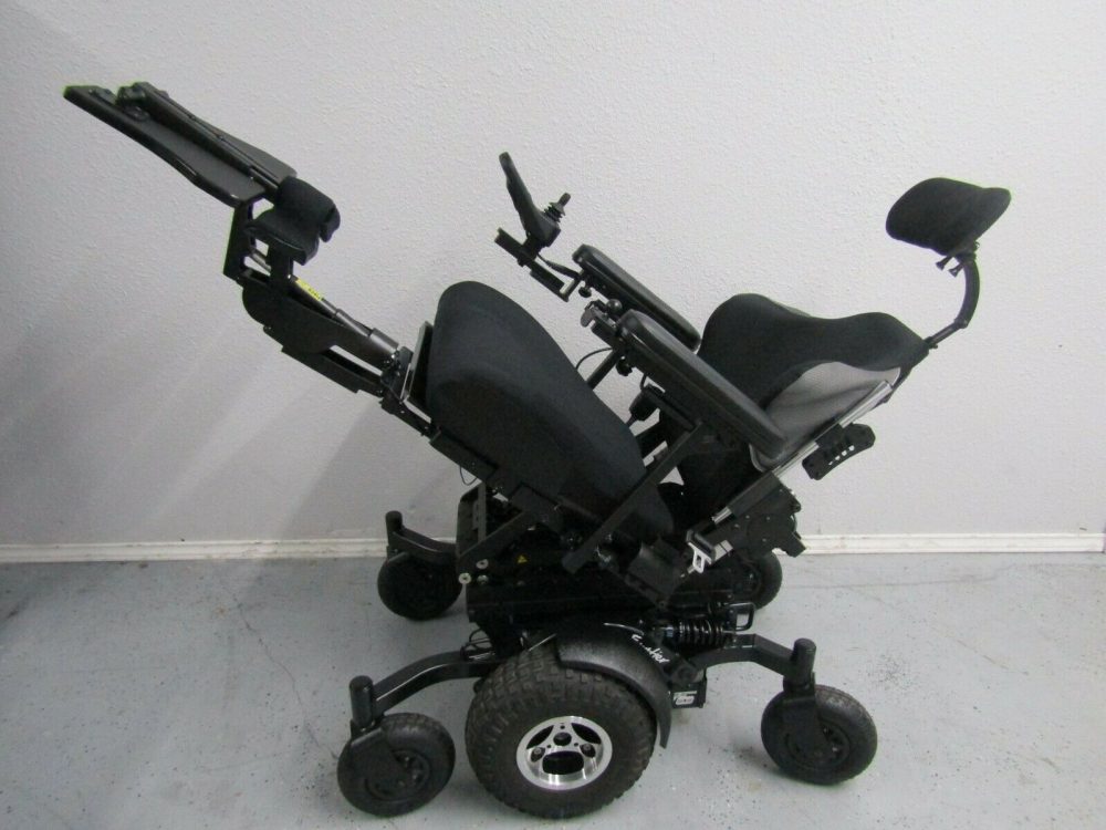 MAGIC MOBILITY Frontier V6 All Terrain MWD Electric Wheelchair - Image 6